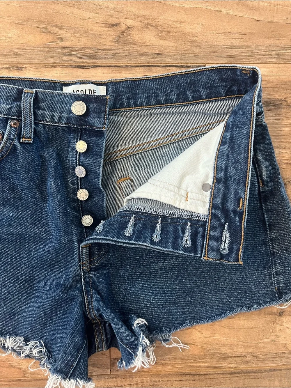 AGOLDE Parker Long High Rise Denim Shorts Size 27 Caution Wash Raw Hem A9010-137